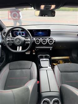 مێرسێدس بێنز CLA